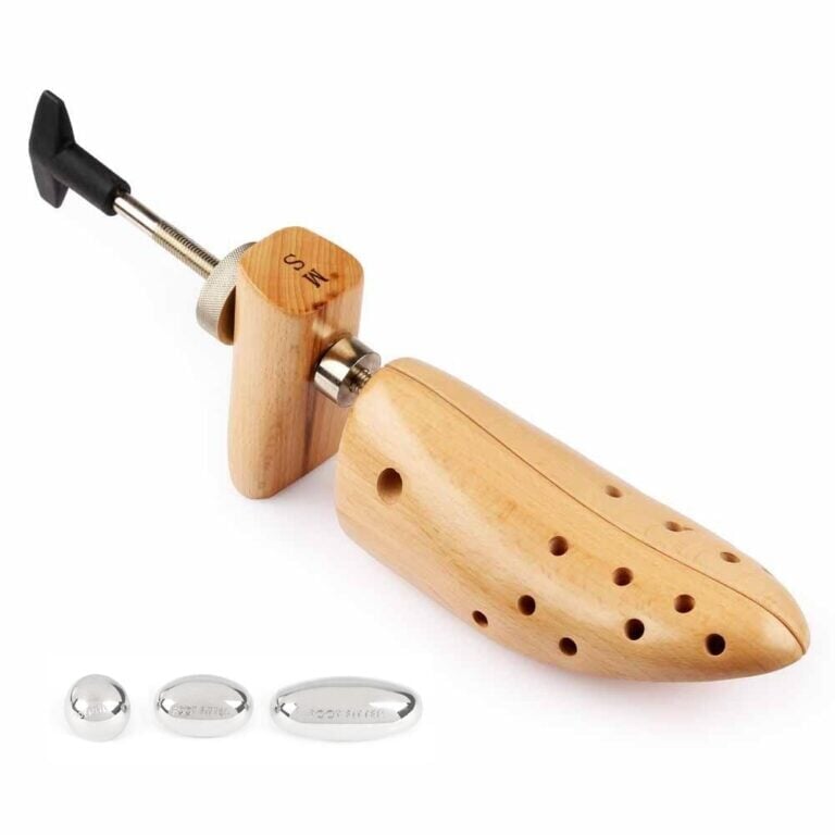 How to Use a 2-Way Shoe Stretcher