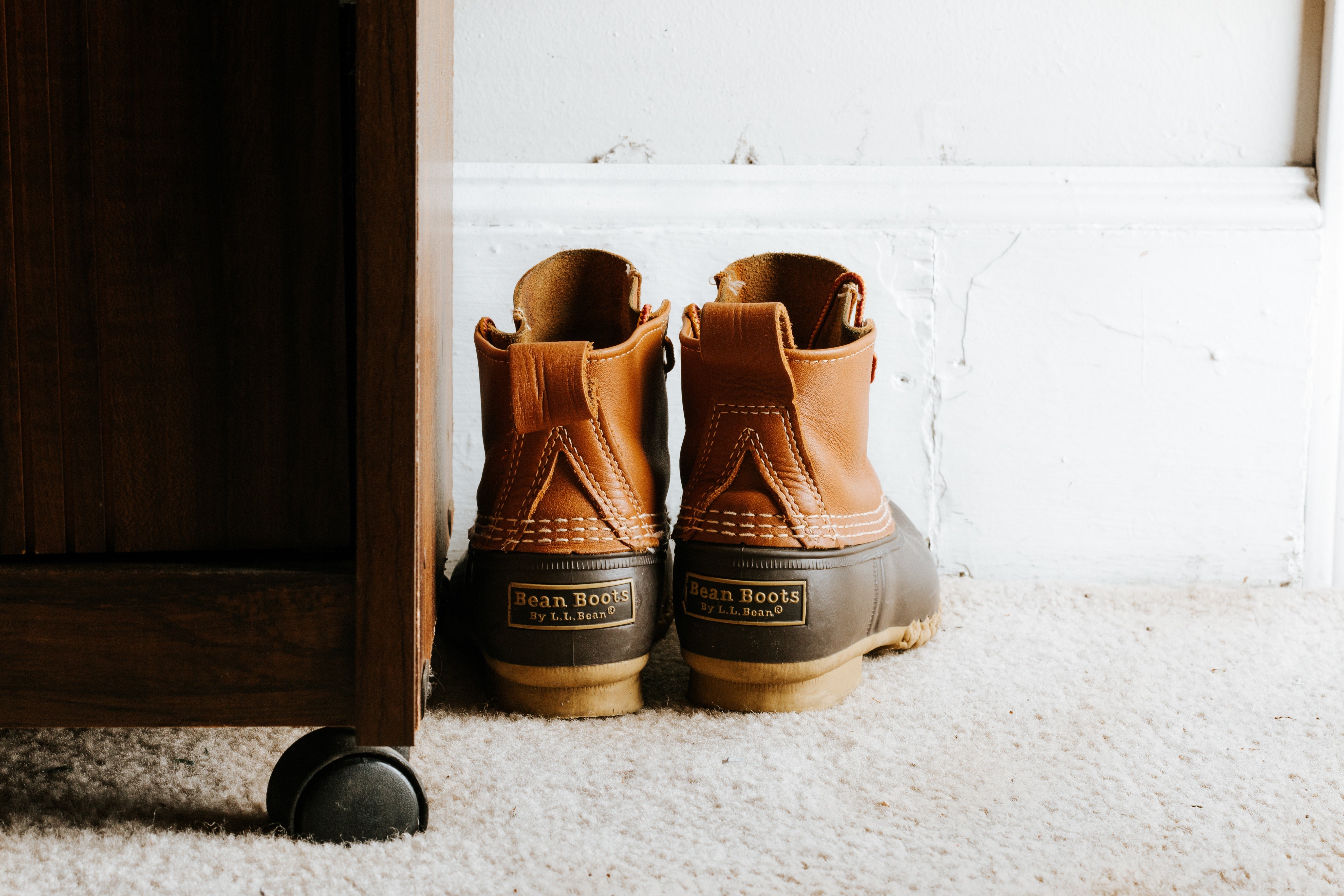 FootFitter Aromatic Cedar Boot Shaft Shapers