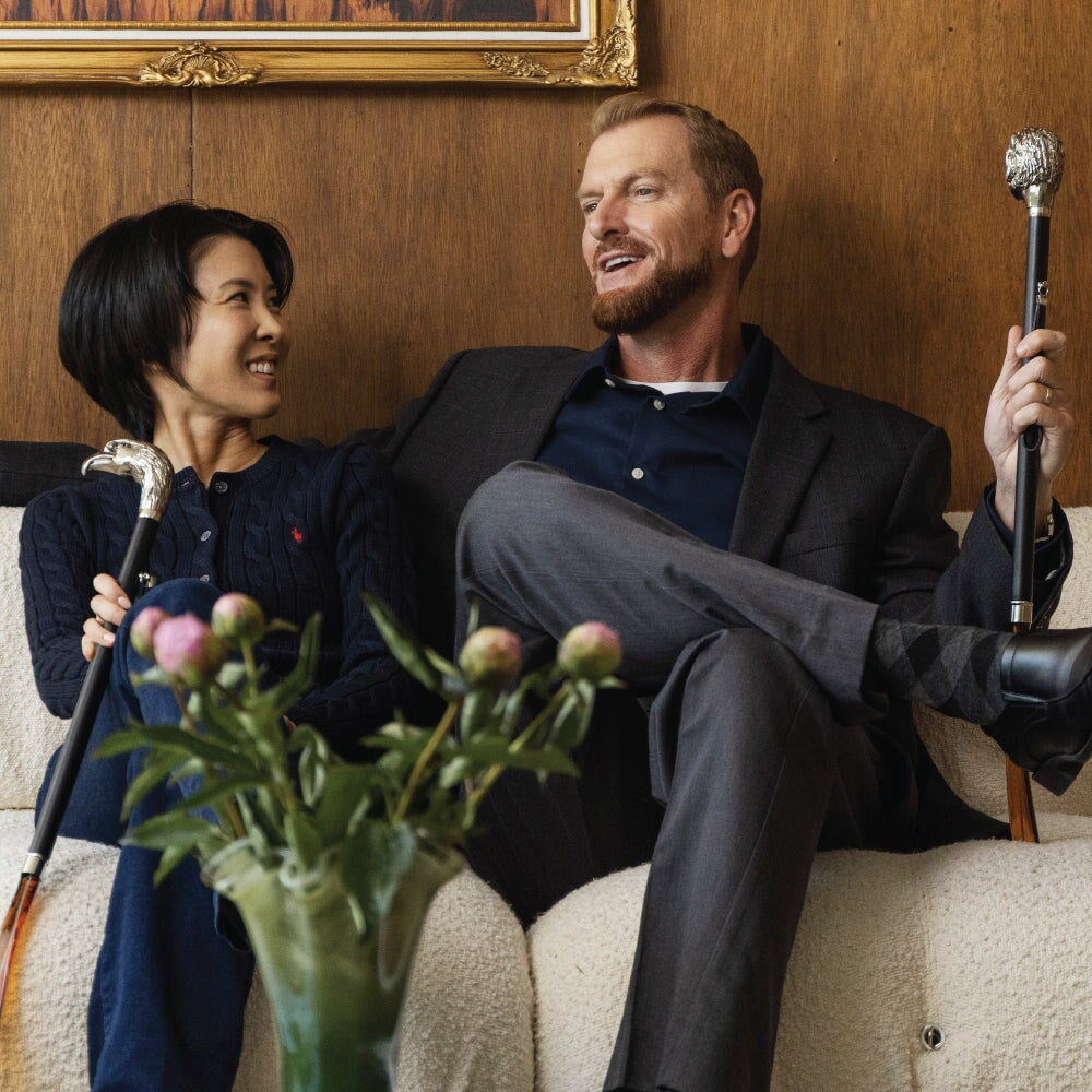 FootFitter Medium 21" Shoe Horn with Tortoiseshell Spoon, Cat Handle Shoe Horns FootFitter