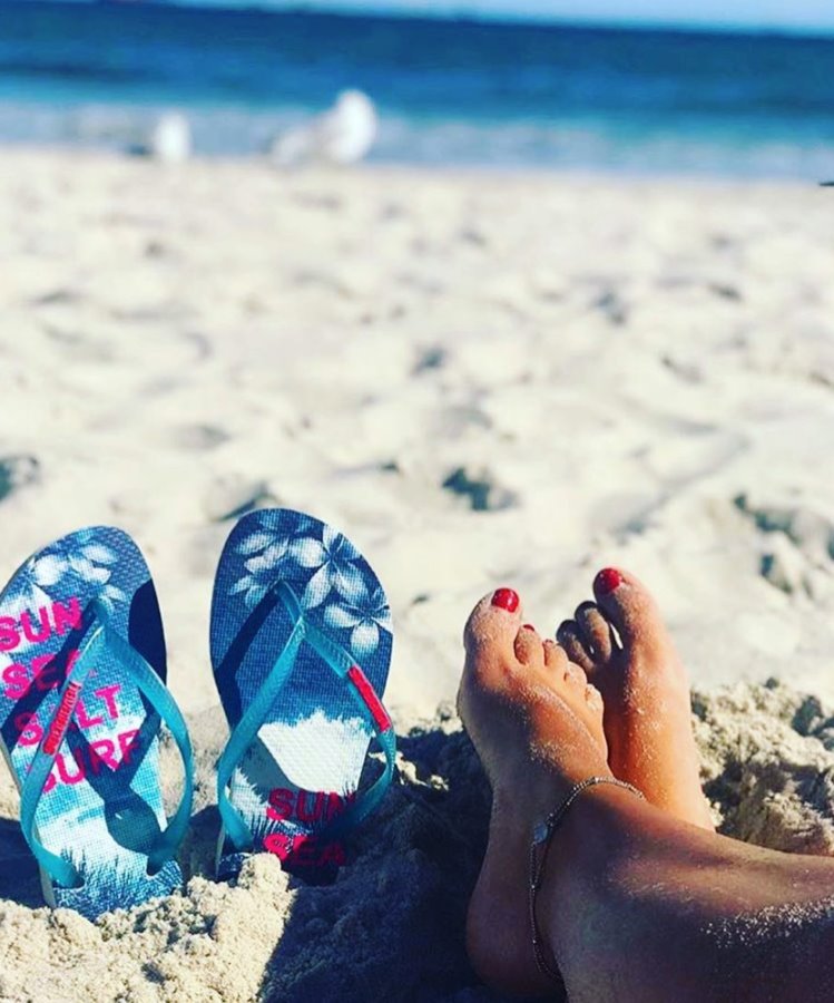Beach Sandals: Protecting Your Feet From the Sun, Sand and Surf