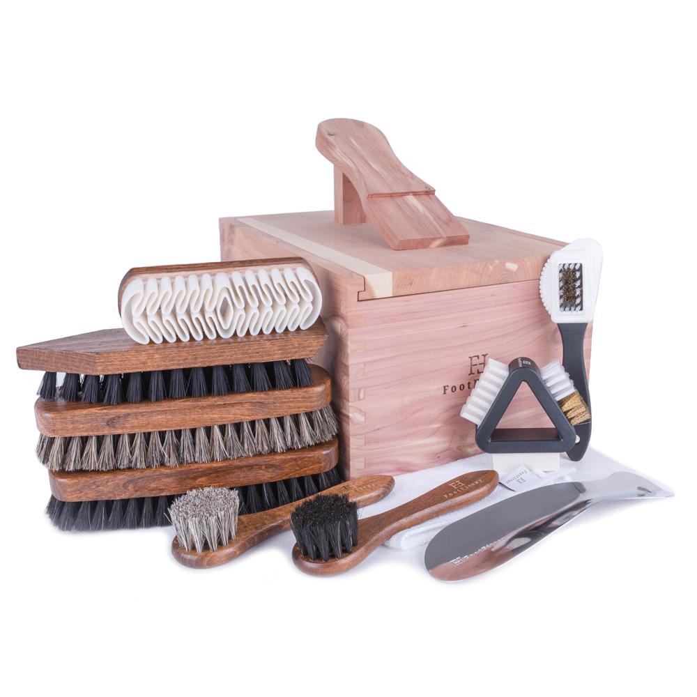 FootFitter 11-Piece Brush Valet Set